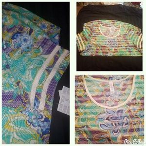 LulaRoe Perfect T